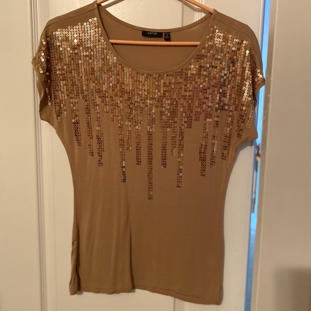Gold sequin front top